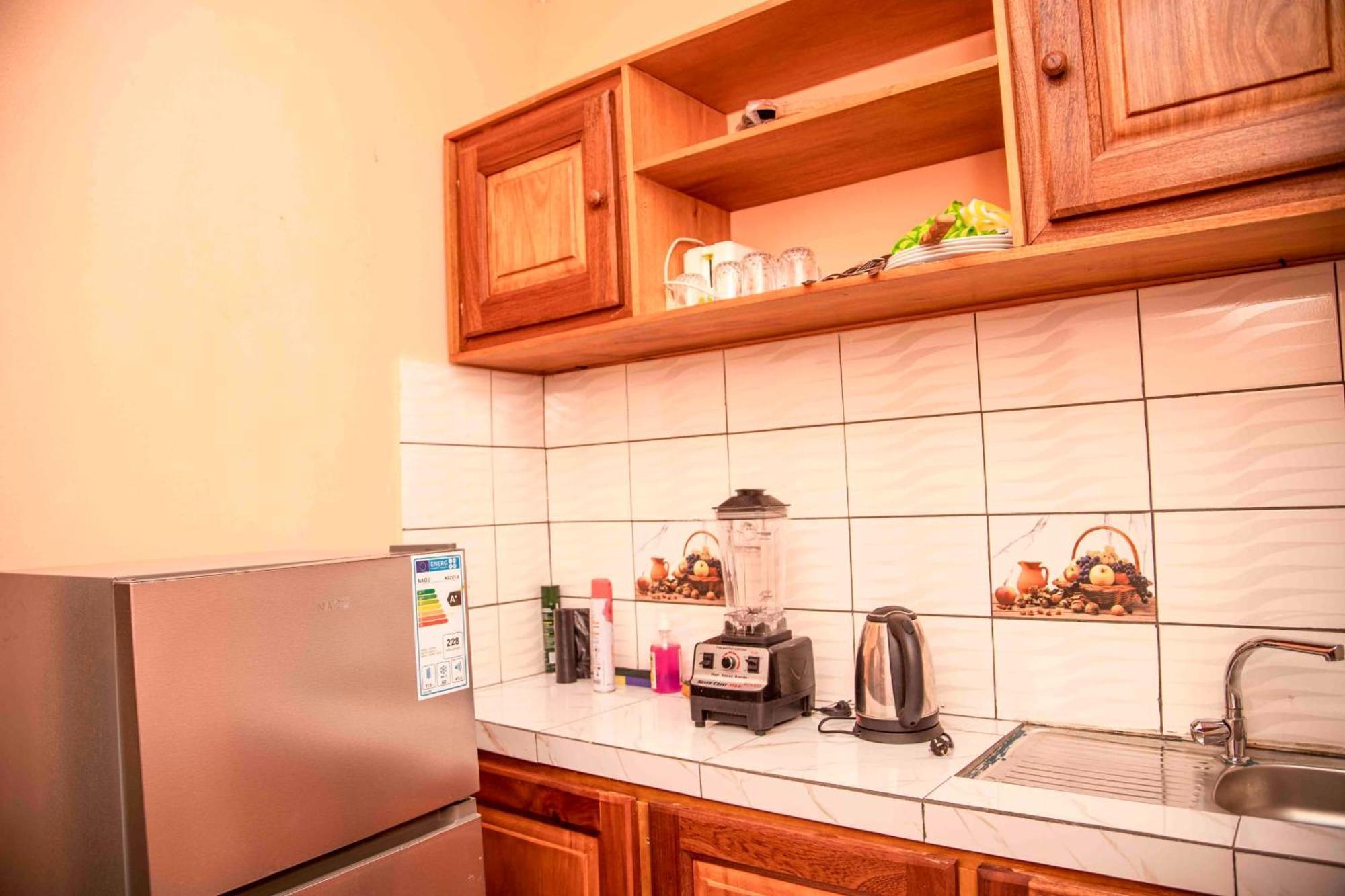 Ferienwohnung Les Logis De Nouvelle Route Bastos Yaoundé Exterior foto